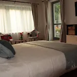 Viridis Buekkalja Bed & Breakfast Borsodgeszt